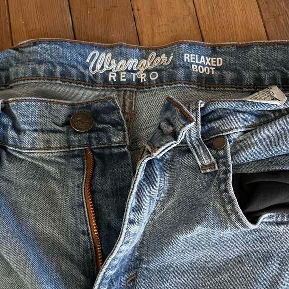 Men’s Wrangler Jeanz - Picture 2 of 5
